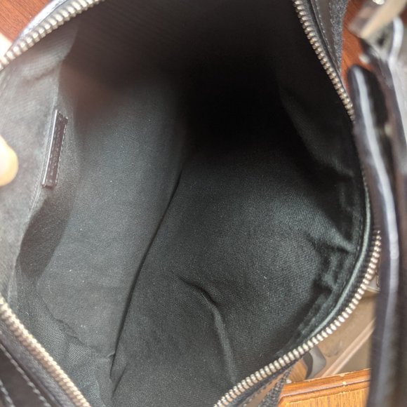 Auth Burberry Wool Hobo bag (would trade for a pink & beige straps Burberry bag) - Picture 14 of 15